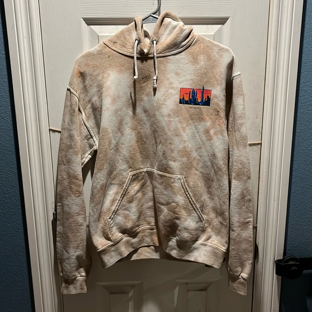Women’s Arizona Sweatshirt Size small from Browery